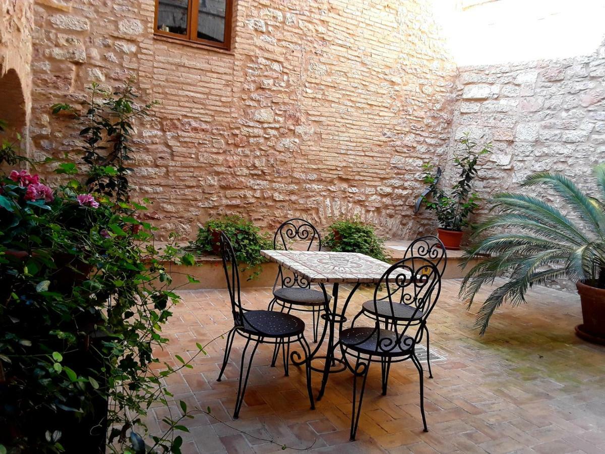 Case Brizi 10 Assis Exterior foto